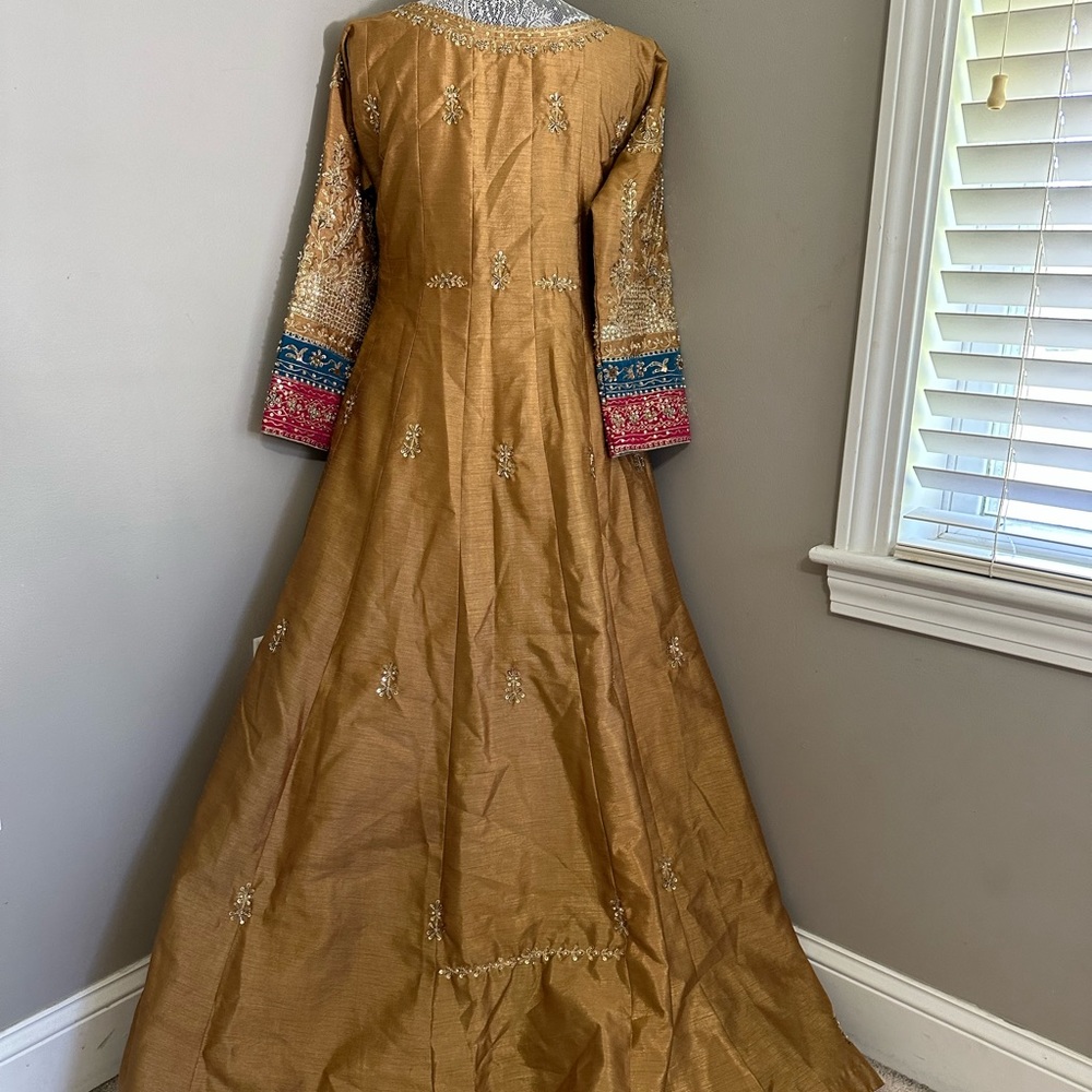 Embellished Golden Brown Traditional Evening Dress - Picture 14 of 14